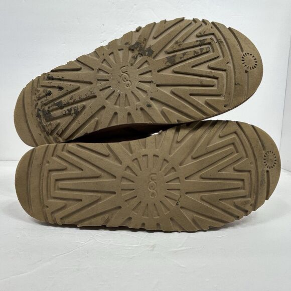 UGG Neumel Chukka Suede Lace Up Ankle Boots Women's Size 11 Chestnut - Picture 9 of 16